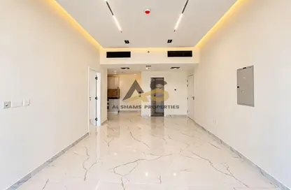 شقة - غرفة نوم - 2 حمامات للايجار في المدينة العالمية المرحلة 2 - 4 الورسان - الورسان - دبي