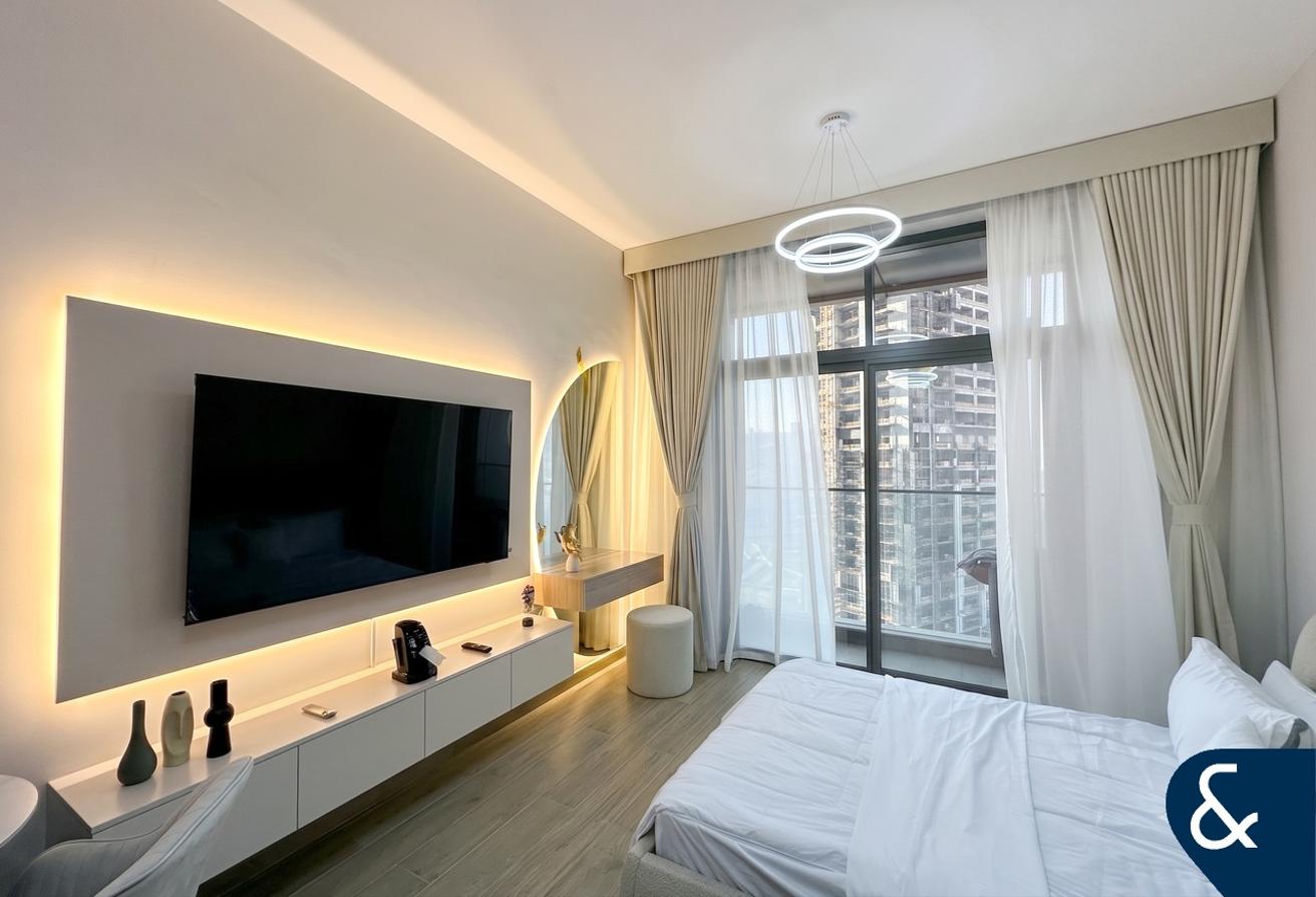 Brand New |Fully Furnished |Available Now photo 14