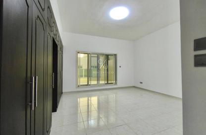 Villa - 4 Bedrooms - 5 Bathrooms for rent in Circle Villas - Jumeirah Village Circle - Dubai