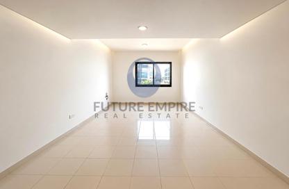 Apartment - 2 Bedrooms - 2 Bathrooms for rent in Al Garhoud - Dubai