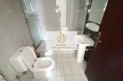 Apartment - 2 Bedrooms - 2 Bathrooms for rent in Muwailih Building - Muwaileh - Sharjah