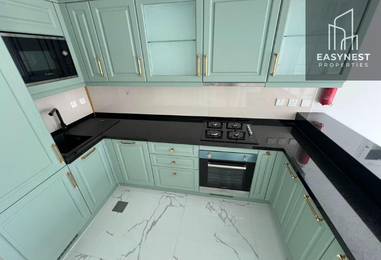& Spacious 1BR Apartment | Arjan | Stylish photo 2