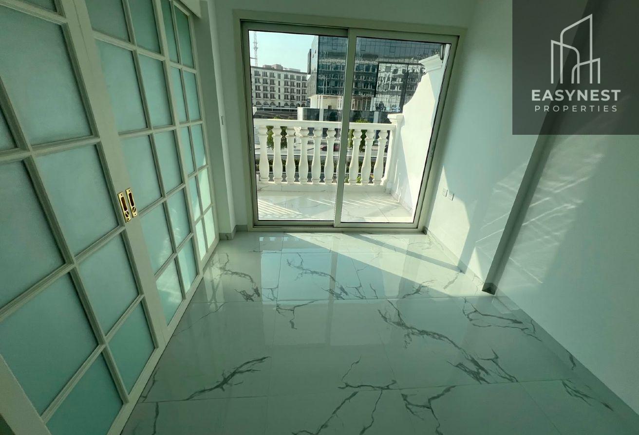& Spacious 1BR Apartment | Arjan | Stylish photo 8