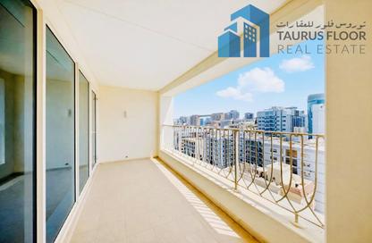 Apartment - 3 Bedrooms - 3 Bathrooms for rent in Jood Residence Plaza - Al Muraqqabat - Deira - Dubai
