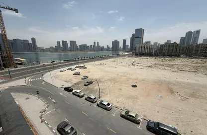 Apartment - 3 Bedrooms - 4 Bathrooms for sale in Aysha Residence - Maryam Island - Al Khan - Sharjah