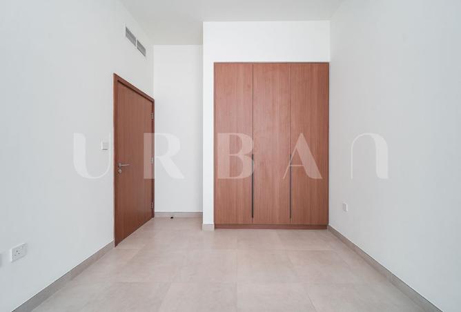 132027042 - Property Image 2