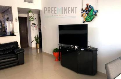 Apartment - 1 - 2 for rent in Centrium Tower 3 - Centrium Towers - Dubai Production City (IMPZ) - Dubai