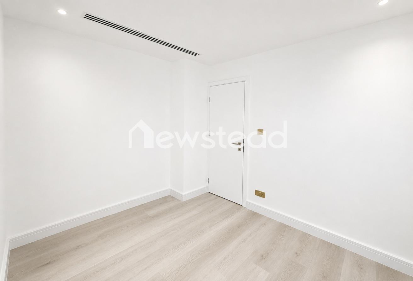Type 4M | Fully Upgraded | Remodelled | Vacant photo 9