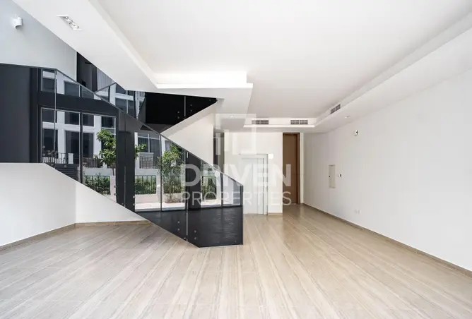 104119937 - Property Image 2