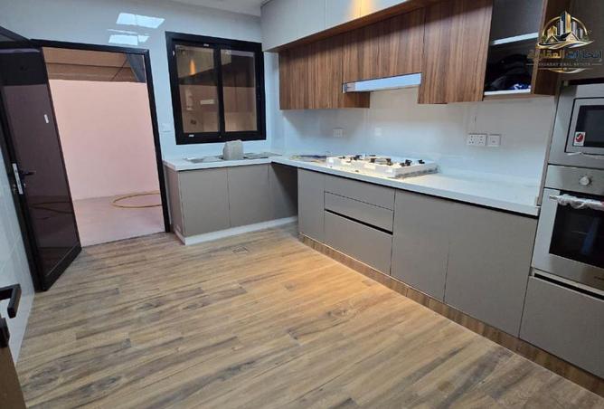 81526831 - Property Image 3