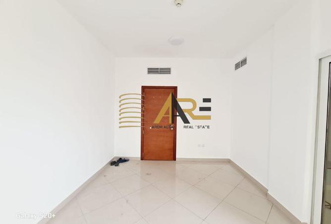 67826877 - Property Image 2