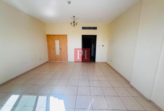120670260 - Property Image 2