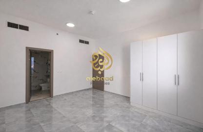Apartment - 1 Bedroom - 2 Bathrooms for rent in Marah Building - International City Phase 2 - Al Warsan 4 - Al Warsan - Dubai