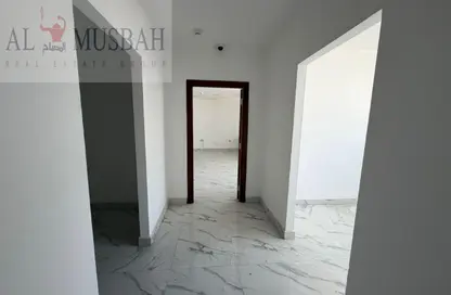 Office Space - 3 Bedrooms - 1 Bathroom for rent in Industrial Area 4 - Sharjah Industrial Area - Sharjah