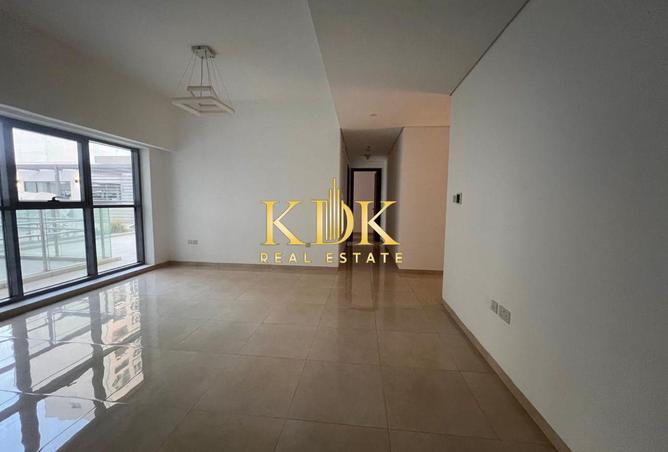 Modern Apartment | Best Amenities | Spacious photo 2