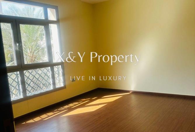 87040697 - Property Image 3