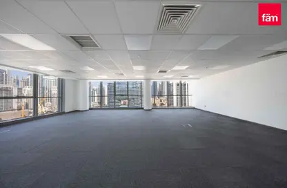 Office Space - Studio for rent in Lake Central - Business Bay - Dubai