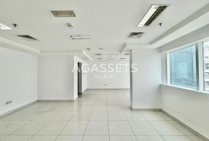 98709713 - Property Main Image