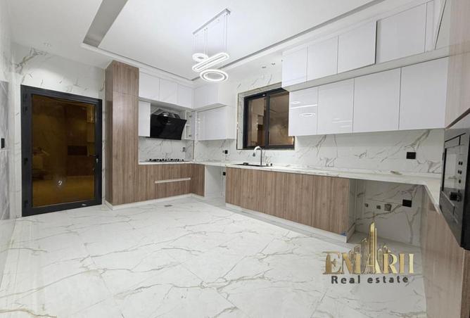 105110688 - Property Image 3
