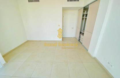 Apartment - 2 Bedrooms - 3 Bathrooms for rent in Al Rawdah - Abu Dhabi