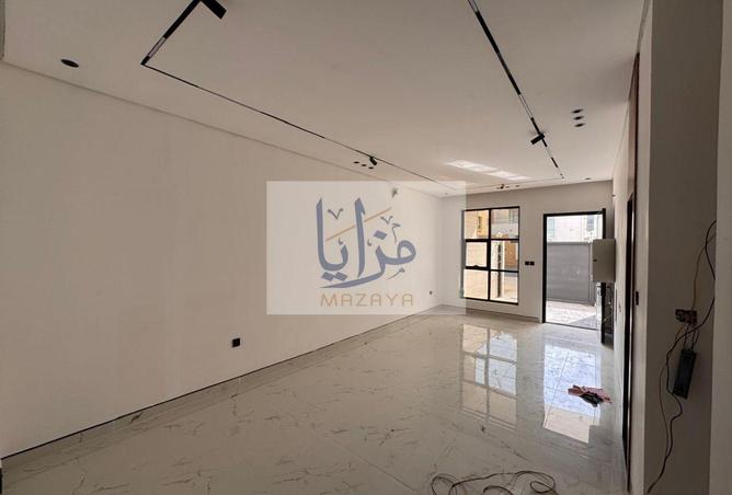 85742940 - صورة العقار 3