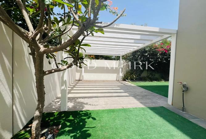 83656786 - Property Image 2