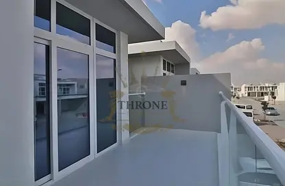 Townhouse - 3 Bedrooms - 3 Bathrooms for sale in Albizia - Damac Hills 2 - Dubai