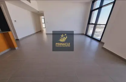 شقة - 2 غرف نوم - 2 حمامات للايجار في الممشى - مويلح - الشارقة