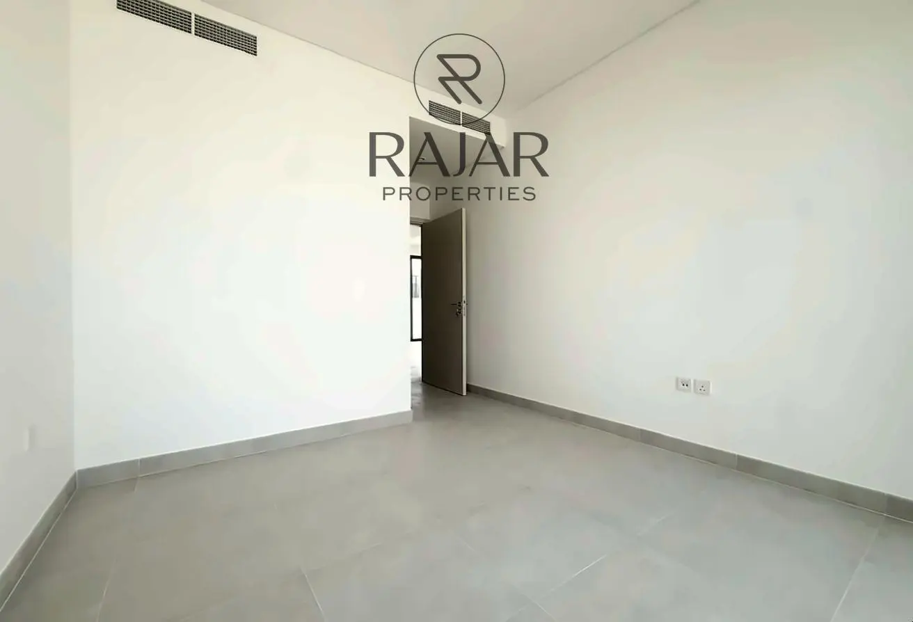 146902043 - Property Main Image