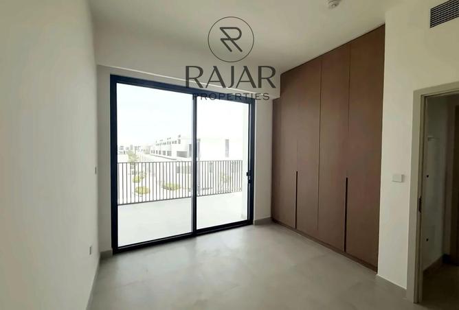BRAND NEW 4 BED - MAID ROOM - CORNER - READY photo 3