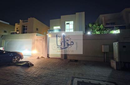 Villa - 4 Bedrooms - 6 Bathrooms for rent in Al Zaheya Gardens - Al Zahya - Ajman