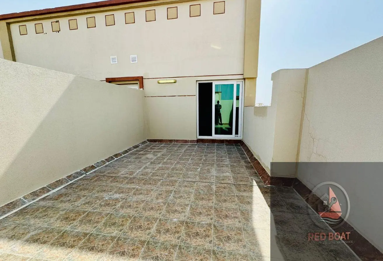 152385201 - Property Main Image