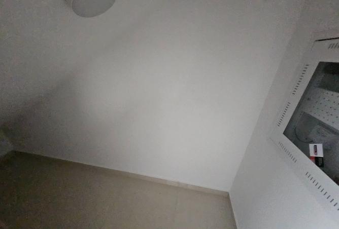 122006869 - صورة العقار 3