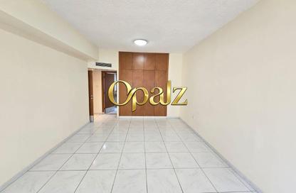 Apartment - 3 - 2 for rent in Silver Sands 1 - Al Mankhool - Bur Dubai - Dubai