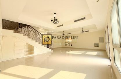 Villa - 3 Bedrooms - 4 Bathrooms for rent in Mirdif Villas - Mirdif - Dubai