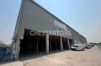 Warehouse - Studio for rent in Umm Ramool - Dubai