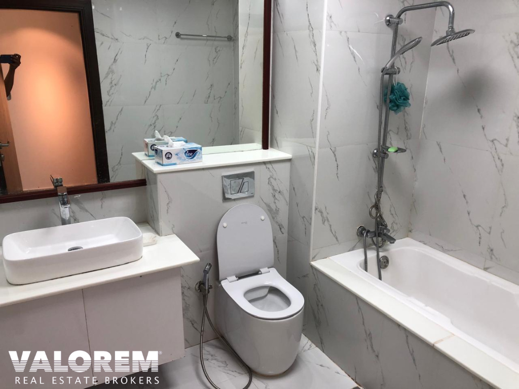 Fully Furnished | Vacant | Burj Khalifa View — image 15