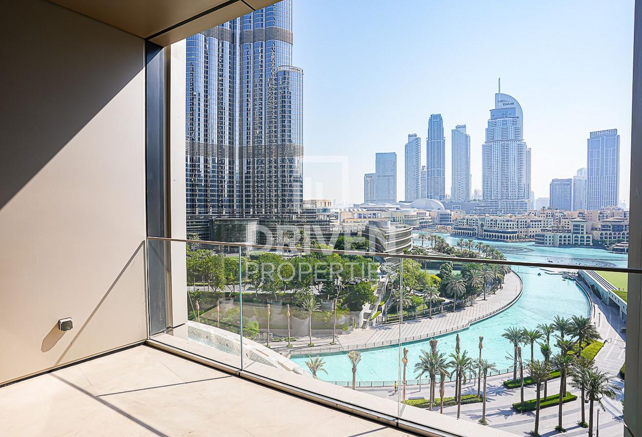 Panoramic Fountain and Burj Khalifa Views photo 26
