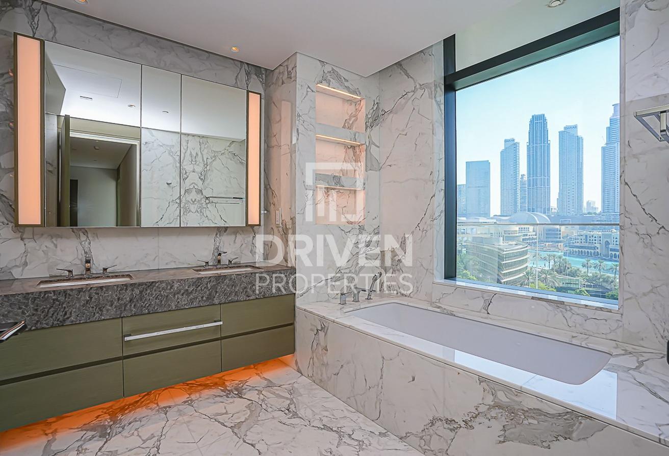 Panoramic Fountain and Burj Khalifa Views photo 21