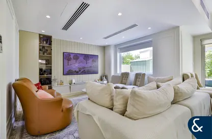 Villa - 3 Bedrooms - 5 Bathrooms for sale in Springs 11 - The Springs - Dubai