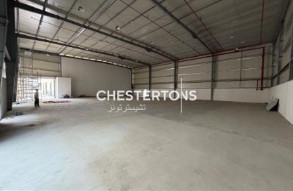 Warehouse - Studio for rent in Phase 2 - Dubai Investment Park (DIP) - Dubai