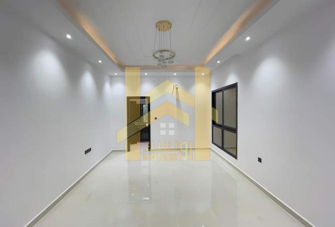 63663272 - Property Image 3