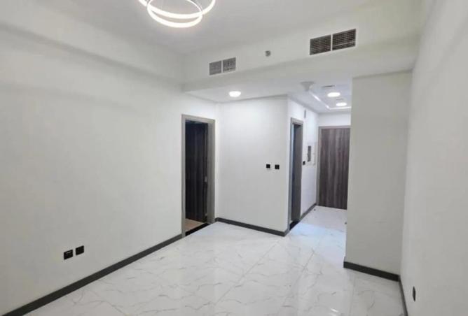 16152009 - Property Main Image