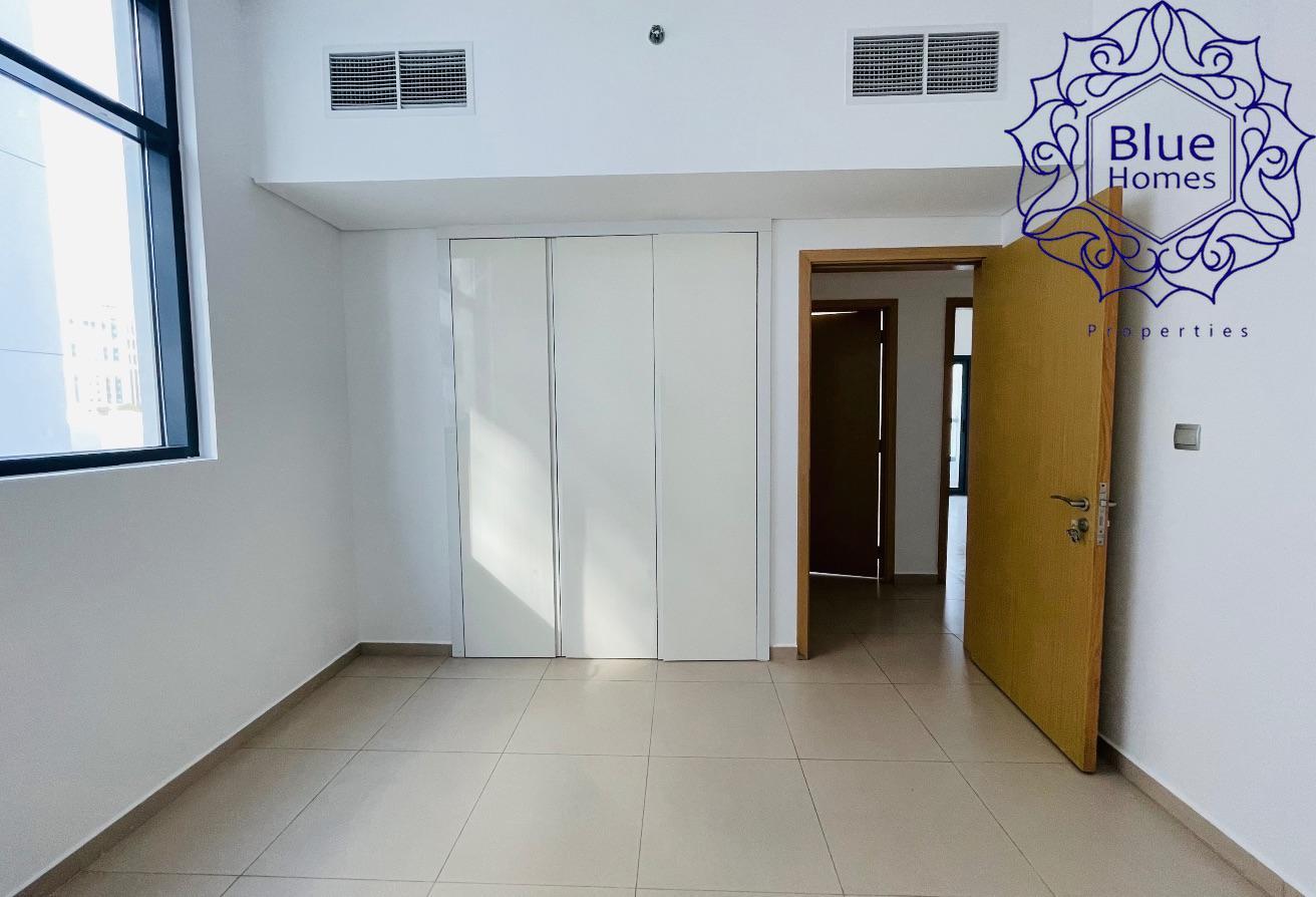 3 BR Apartment | Maidsroom | 21 days free Gym photo 4