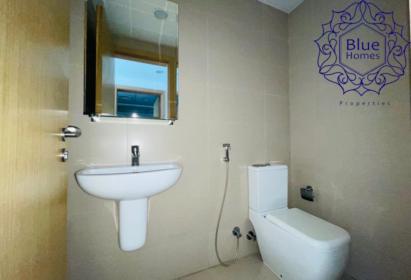 3 BR Apartment | Maidsroom | 21 days free Gym photo 16