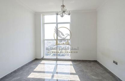 Apartment - Studio - 1 for rent in Al Majaz 2 - Al Majaz - Sharjah