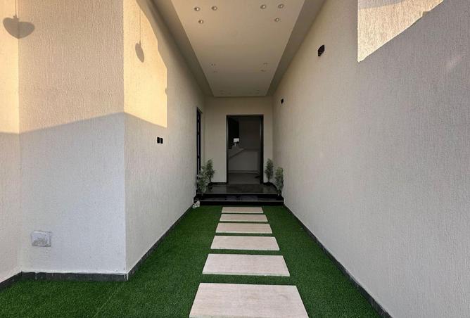 107276378 - Property Image 2
