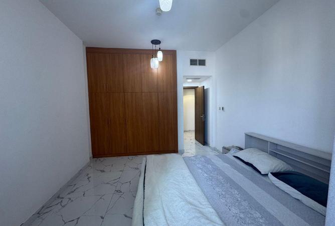 56941354 - Property Image 3