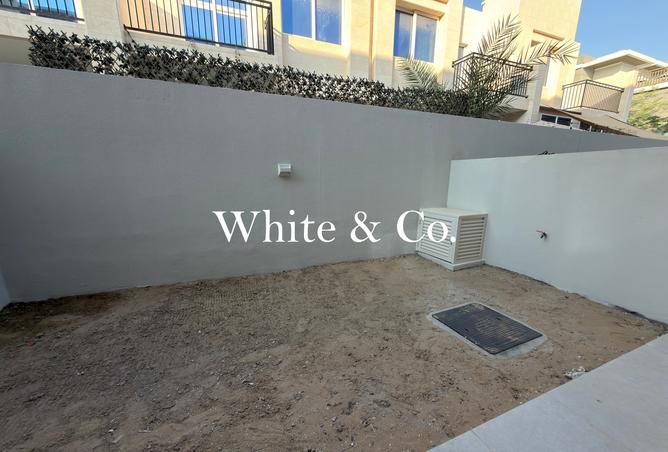 4-bed townhouse in Verona · Vacant · Brand new — photo 2
