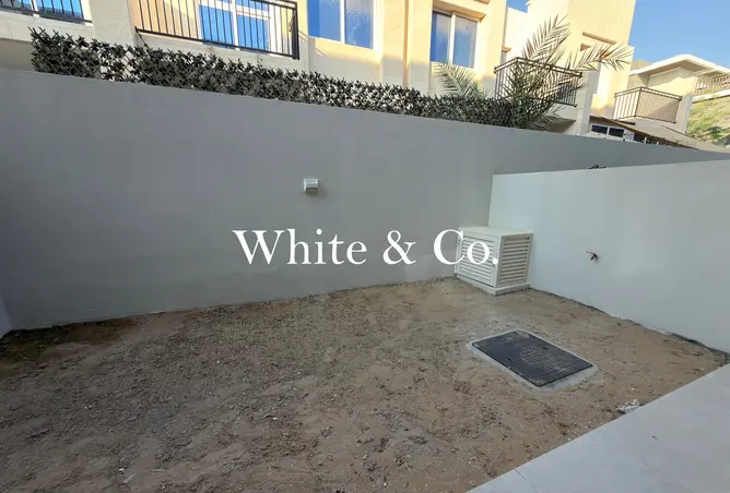 164564000 - Property Image 2
